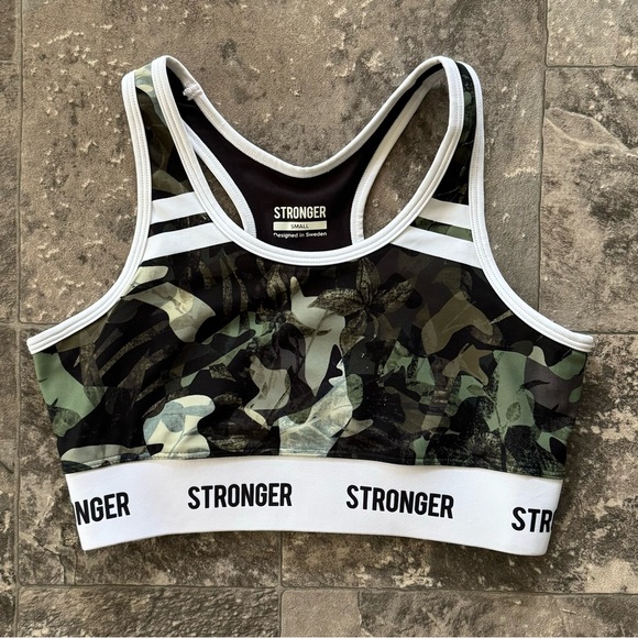 Stronger Camo Sports Bra Size Small - Picture 3 of 4